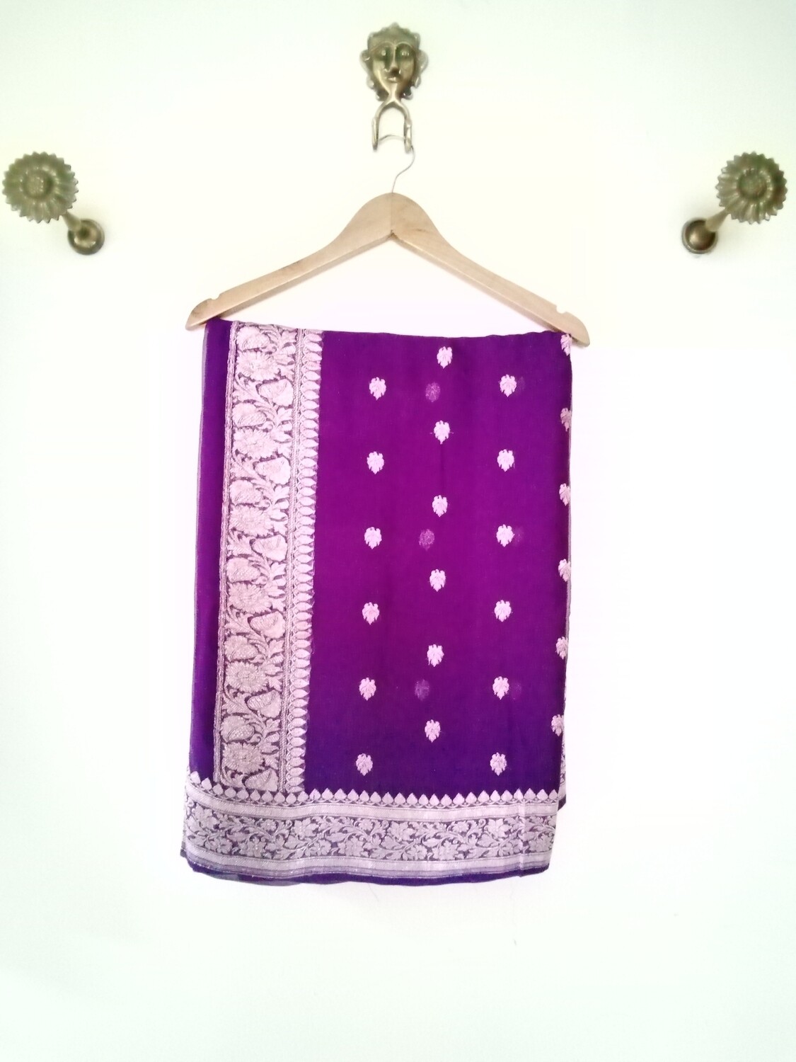 purple colour Georgette chiffon saree ..