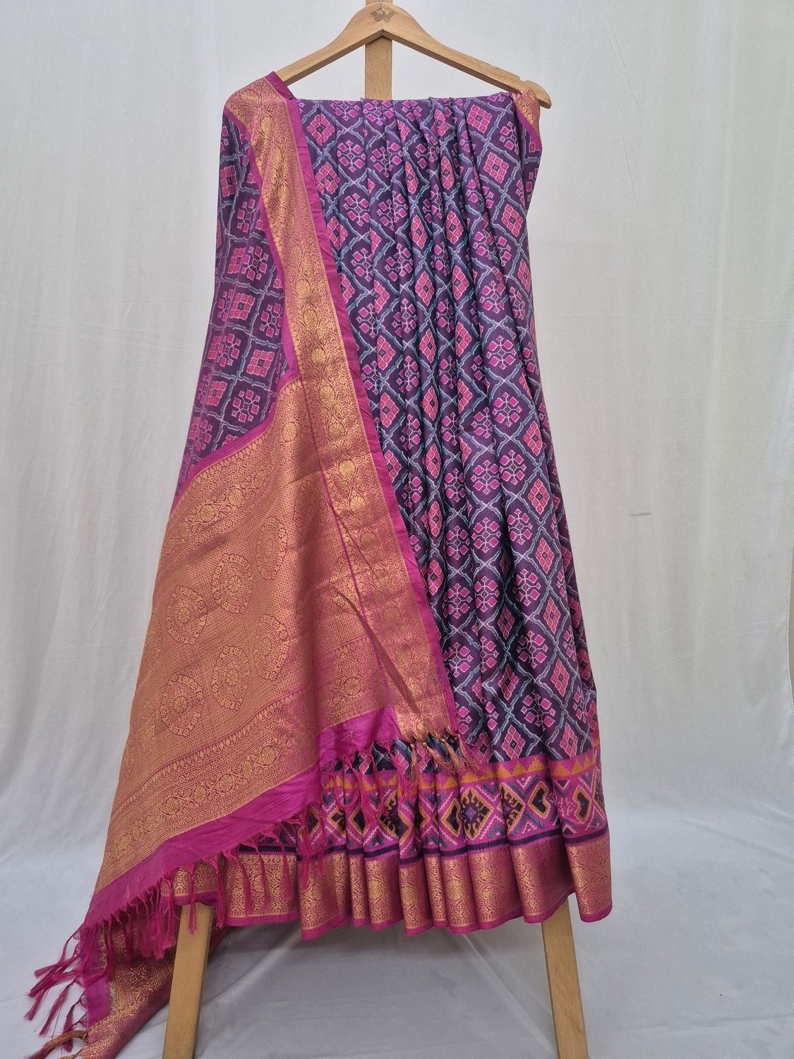 Majestic Purple and Pink Banarasi Silk Saree with Gold Zari Work.