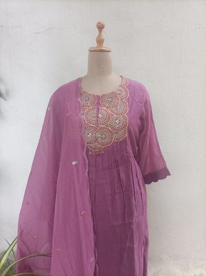 Light magenta colour Pure Mul cotton kurti set 