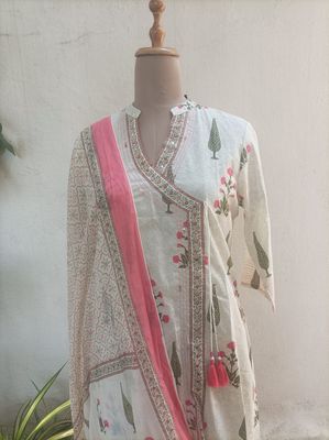 White cotton kurti set 