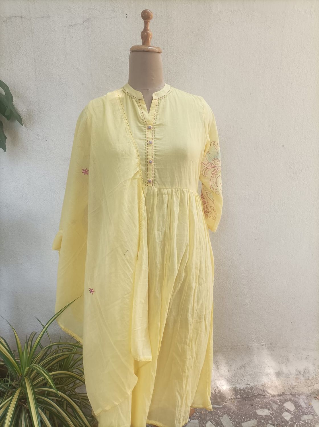 Lemon yellow pure Cotton dress suit 