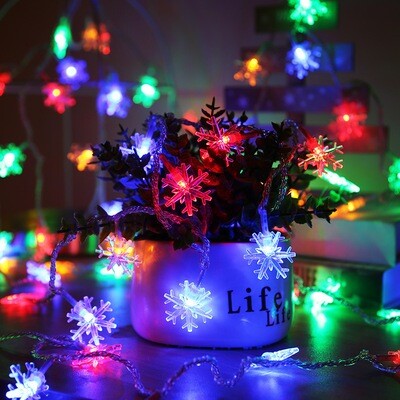 Xmas Snowflake LED Light String - 10m - 3 Colour Styles