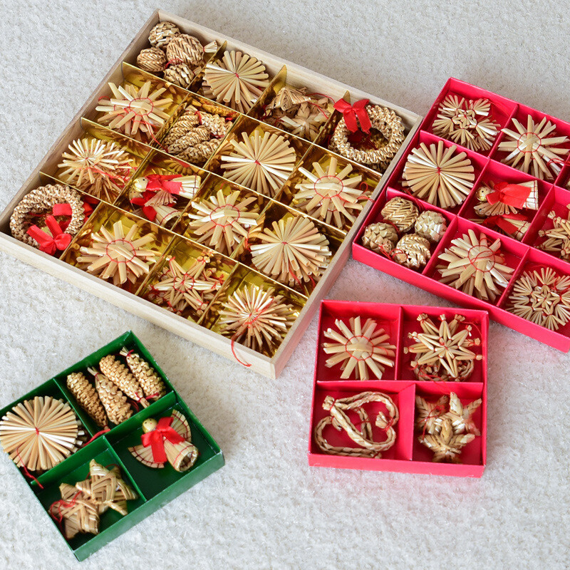 Eco-Friendly Xmas Hanging Decorations - Made From Wheat - 4 Boxed Sets