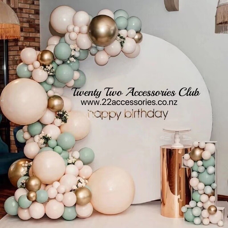 Garland Kitset Design #7 - Vintage Green/Light Orange/Gold - 117 pc