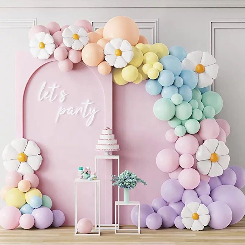 Garland Kitset Design # 35 - Daisy Love - 141pc