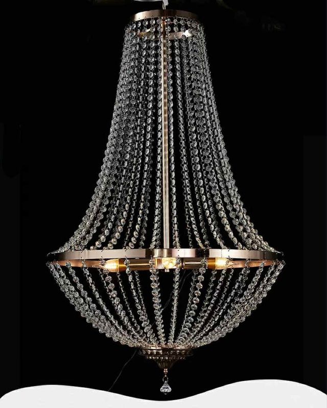 Majestic Queen of Chandeliers - Elevate Your Event To Glamorous - Decorate Your Party - 2 Sizes