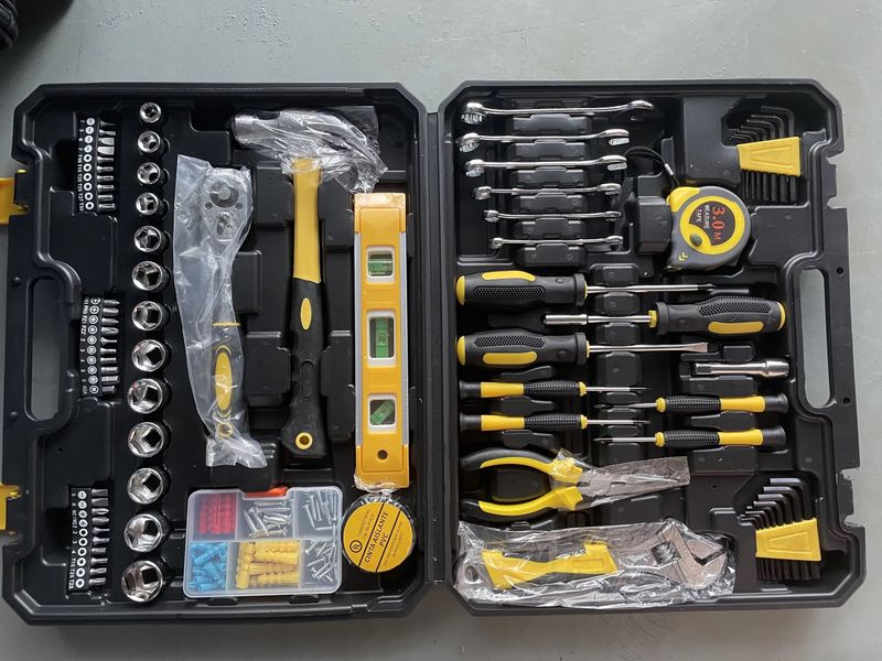 108pc Tool Kit – 1/2" Drive Socket Set – Chrome Vanadium – Hard Case