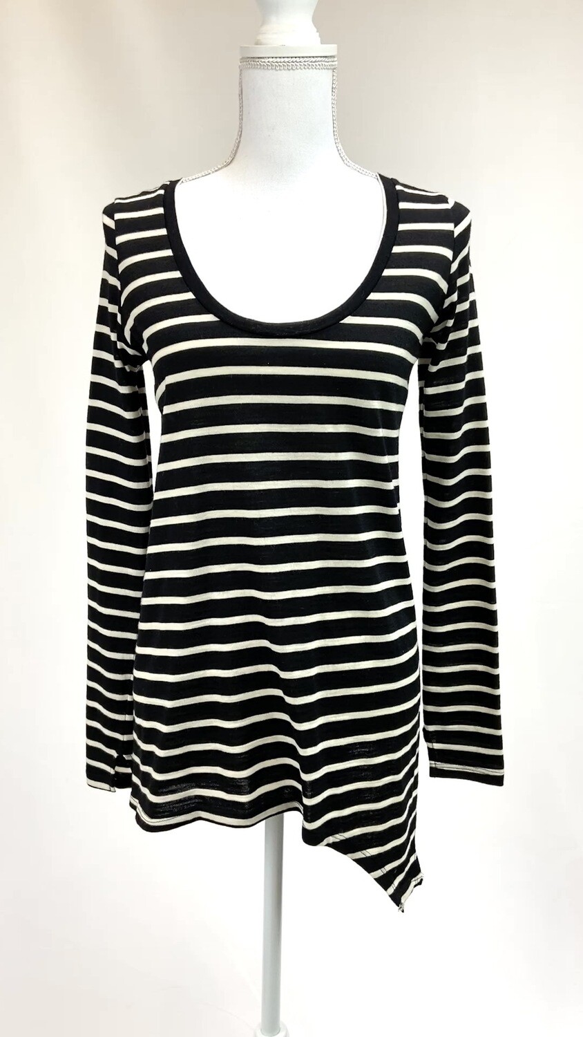 Nicholas, Black/Cream Stripe Wool L/Slv Zip Back Top, Size 8