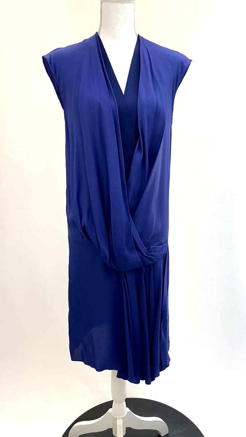 Scanlan Theodore, Blue V - Grosgrain Ribbon Trim Drape Pleat S/Less Dress, Size 12
