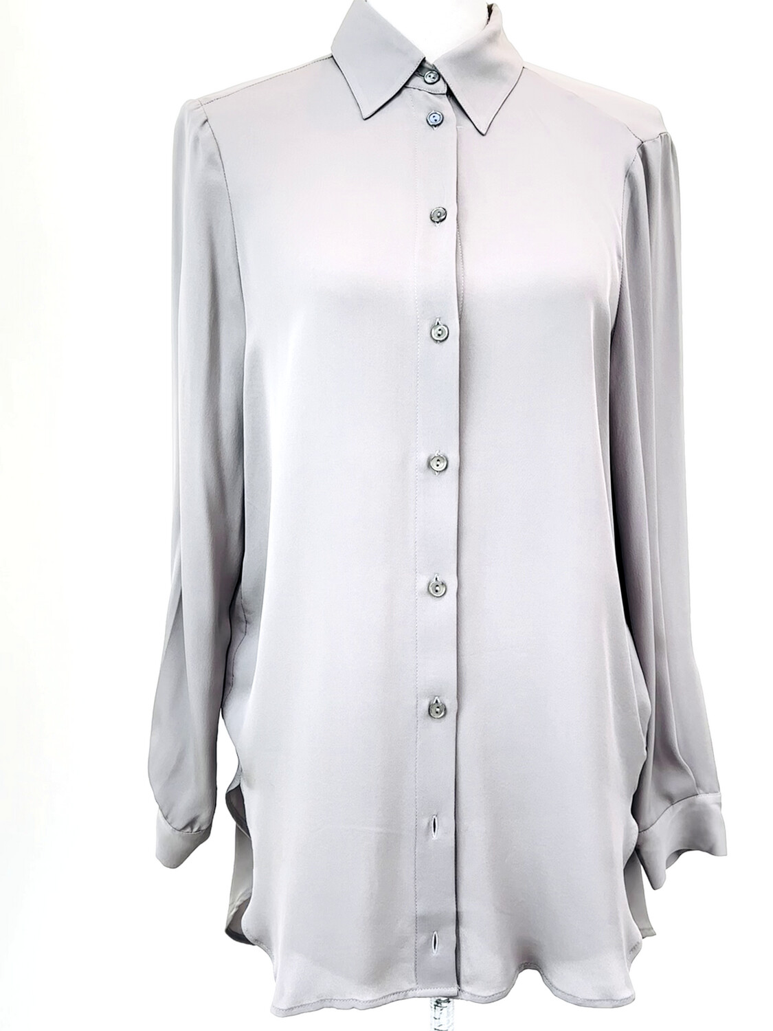 Jarbo, Taupe Pleat Back Neck Long Silk L/Sv Shirt, Size 0