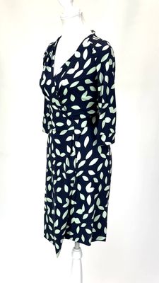 Diane Von Furstenberg, Navy/Green Print Wrap Tie Waist 3/4 Slv Silk Dress , Size US0