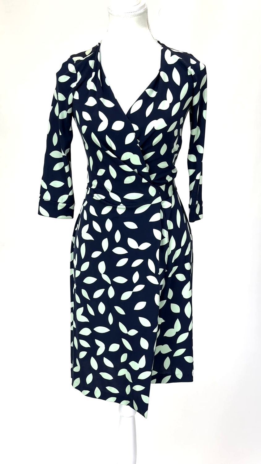Diane Von Furstenberg, Navy/Green Print Wrap Tie Waist 3/4 Slv Silk Dress , Size US0