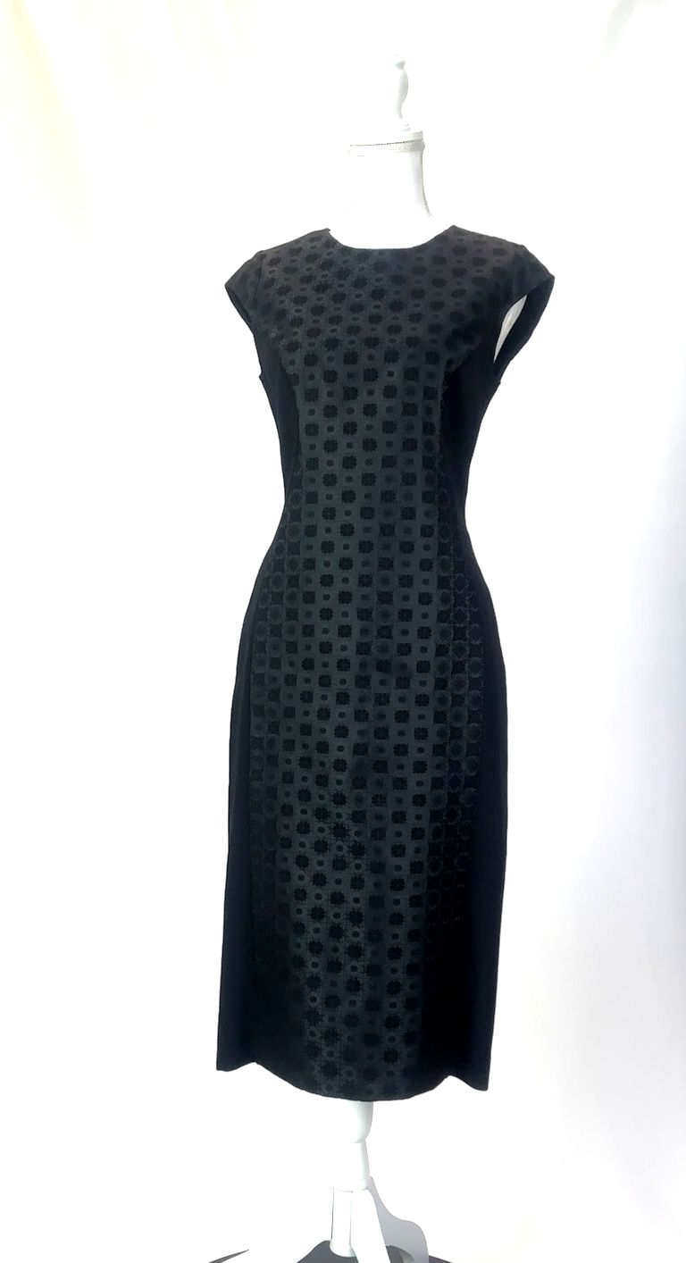 Stella McCartney, Black Curve Embroidered Panel Front S/Less Midi Dress , Size 42