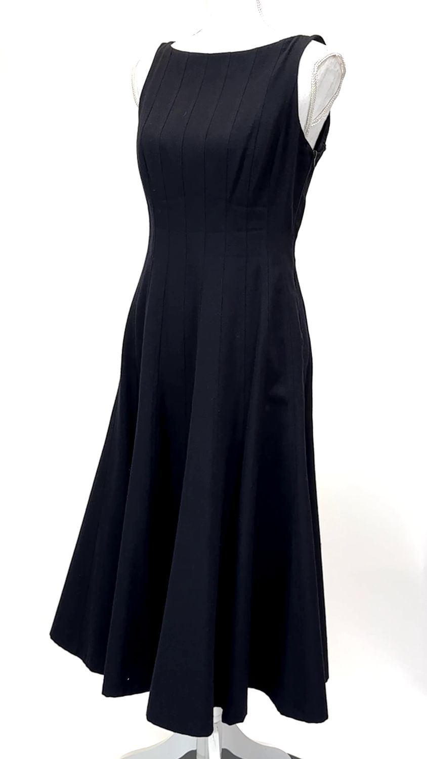 Ralph Lauren Collection, Black Panelled Fit And Flare S/Less Wool Midi Dress , Size US6