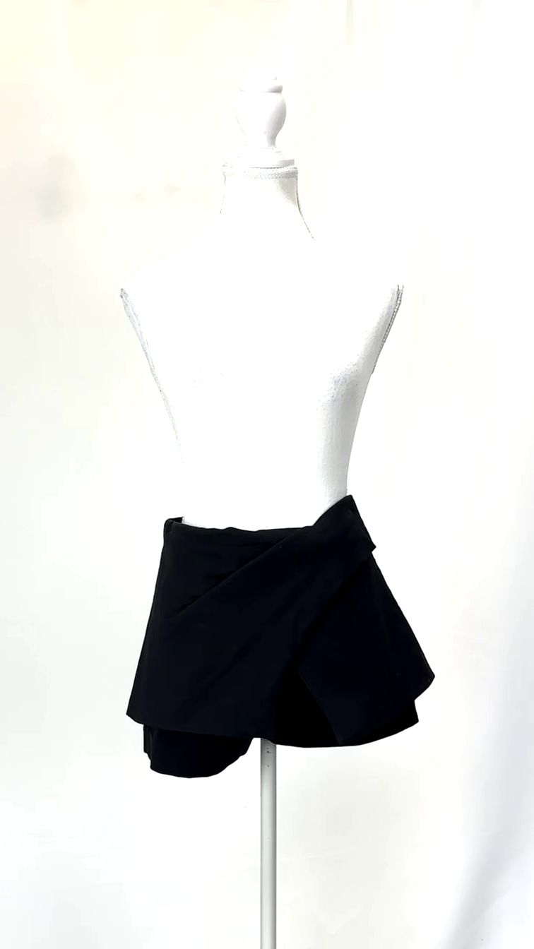Sass &amp; Bide, Black Overlay Wrap Shorts, Size 8