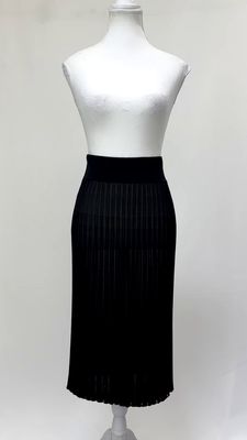Scanlan Theodore, Black Viscose Crepe Knit Pleated Skirt, Size M