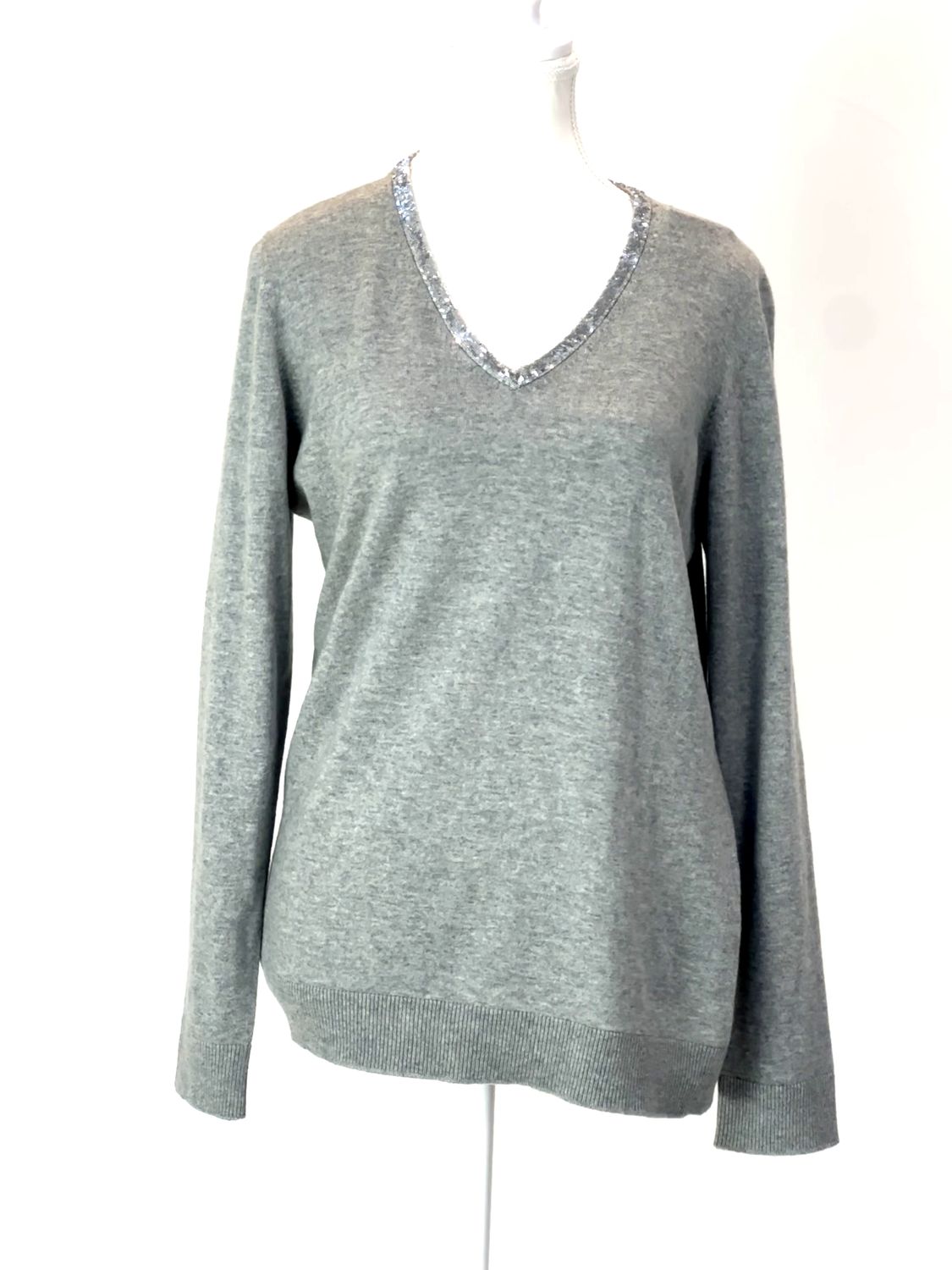 Gran Sasso, Grey Marle/Silver Sequin V-Neckline Wool L/Slv Sweater, Size 46