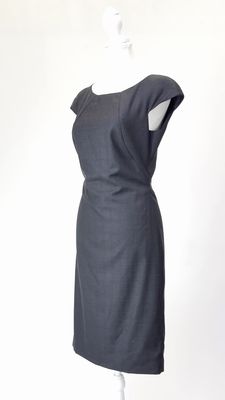 Rhodes &amp; Beckett, Charcoal Cap Slv Wool Midi Dress, Size 6