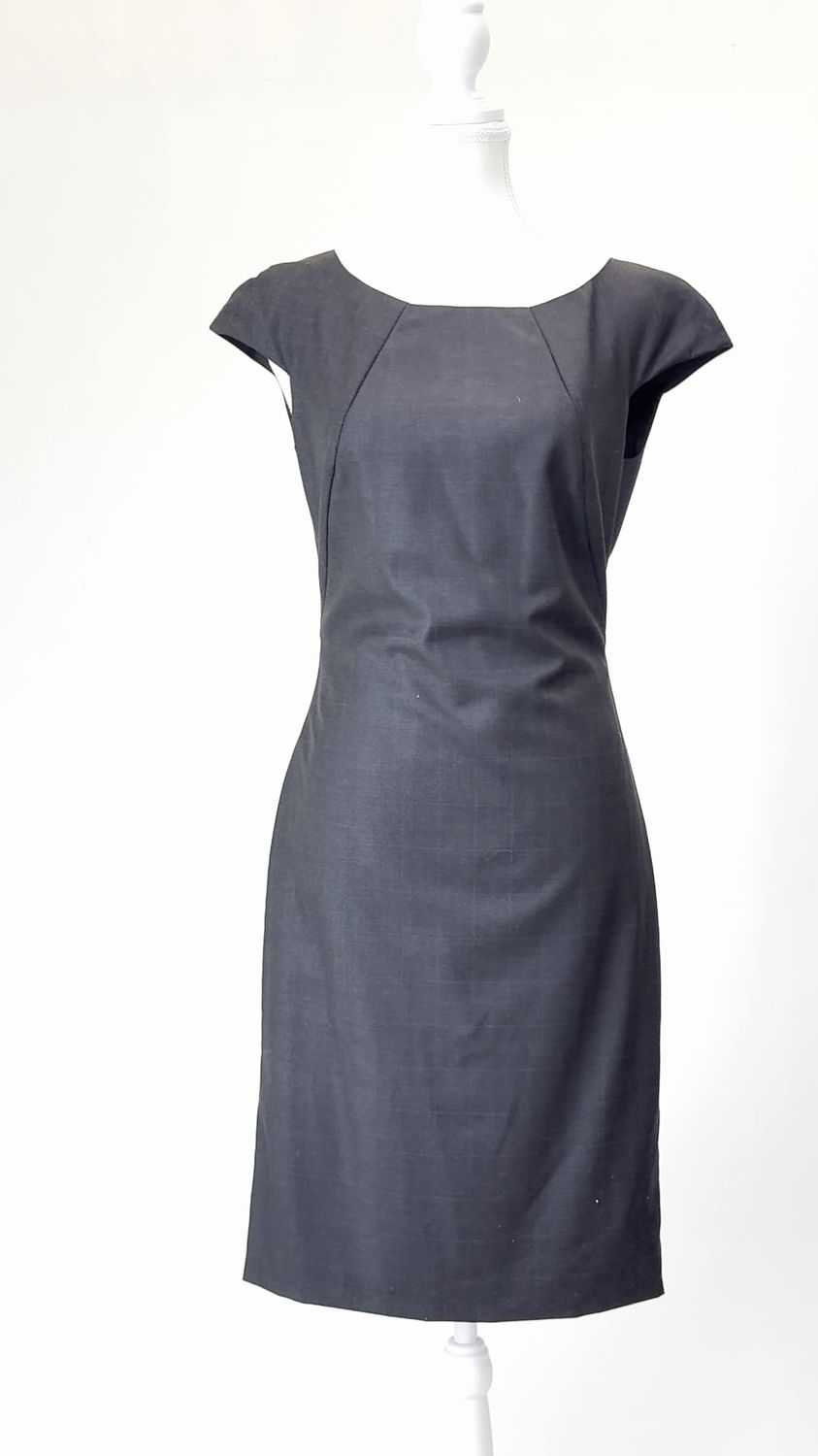 Rhodes &amp; Beckett, Charcoal Cap Slv Wool Midi Dress, Size 6