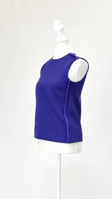 Victoria Victoria Beckham, Blue Satin Binding Trims Wool Blend S/Less Top, Size US0/UK4
