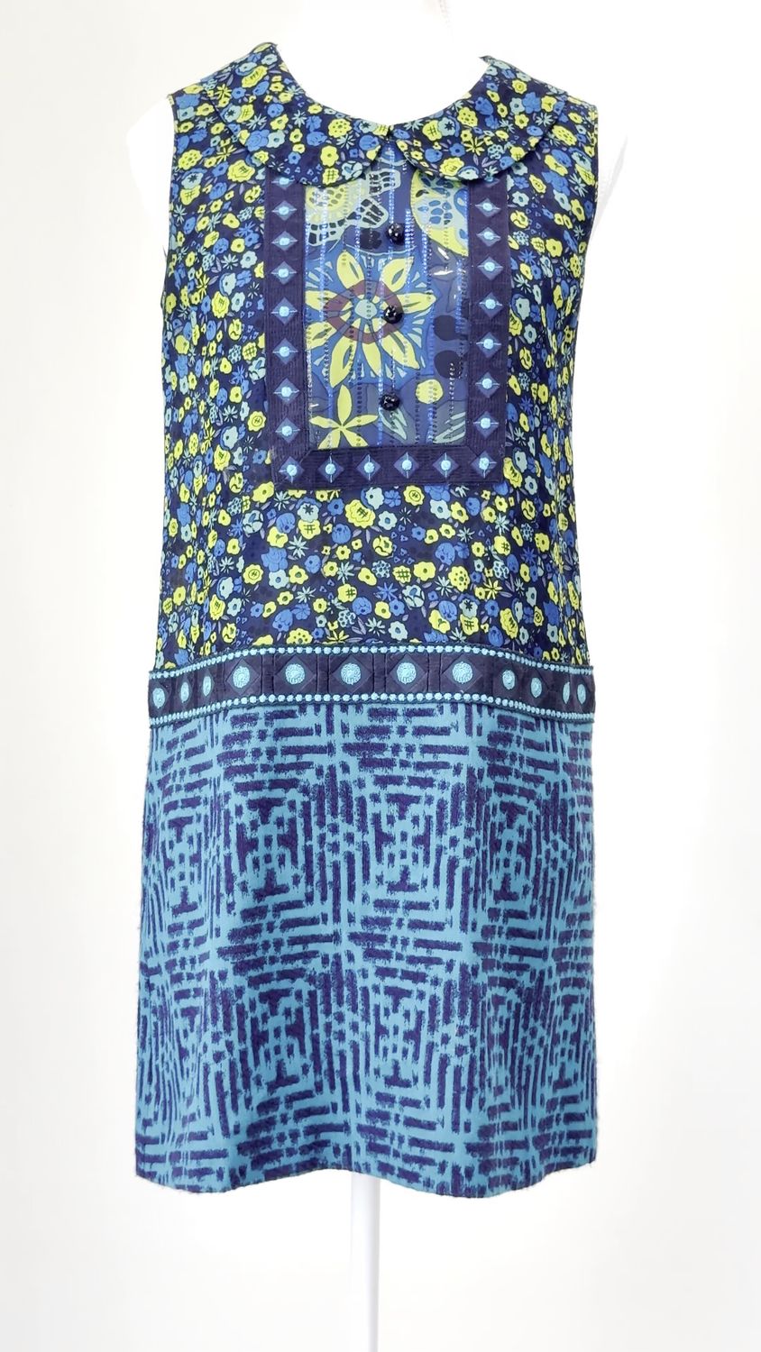 Anna Sui, Blue/Navy/White/Multi Patterned Print Peter Pan Collar Button Detail Wool Blend S/Less Dress, Size 0