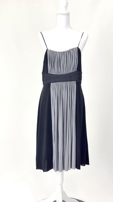 BCBGMAXAZRA, Black/Grey Gather Contrast Panel Bead Strappy Chain Dress, Size 12