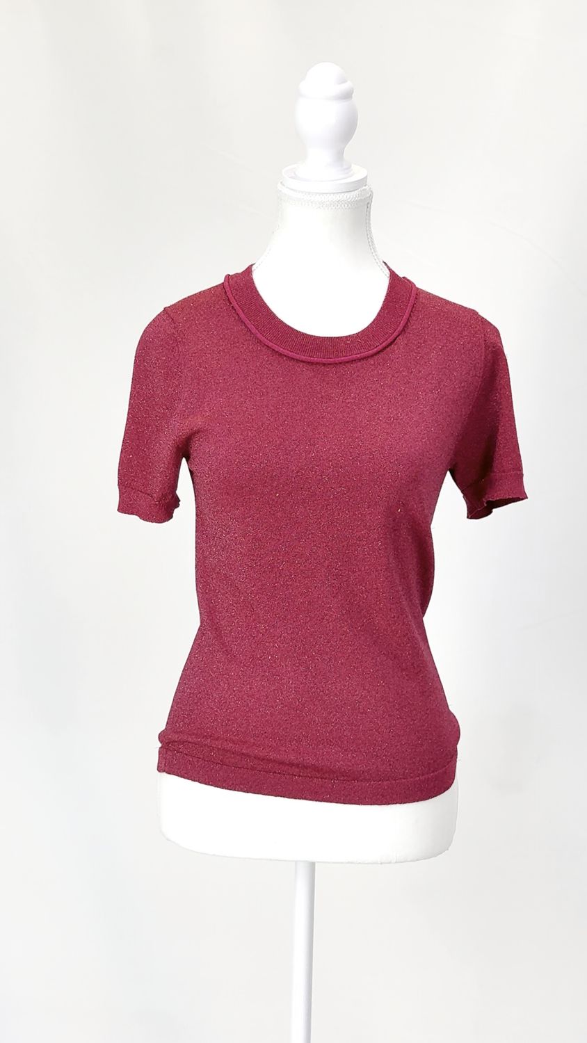 Perri Cutten, Red Lurex Viscose/Metallic Knit S/Slv Top, Size S