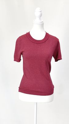 Perri Cutten, Red Lurex Viscose/Metallic Knit S/Slv Top, Size S