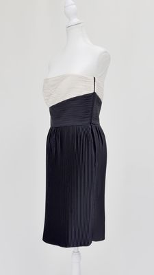 yeojin bae, Black/Champagne Pleat Panelled Strapless Silk Dress, Size 2