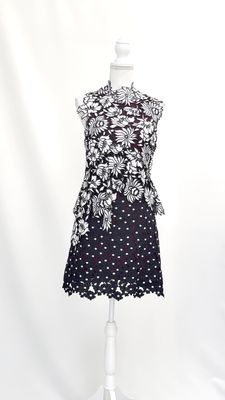 self-portraite, White/Black/Burgandy Lined Lace Layered S/Less Dress, Size US4/UK8