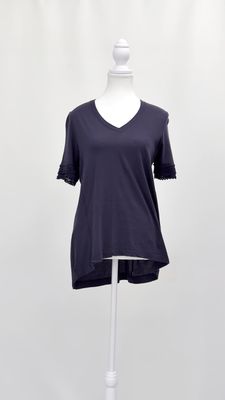 High, Ink Crochet Lace Trim Drop Back Hem S/Slv Tee, Size M