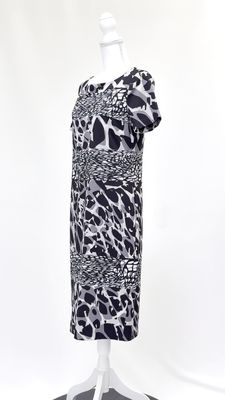 Escada, Black/Grey Animal Print S/Less Midi Dress, Size 40