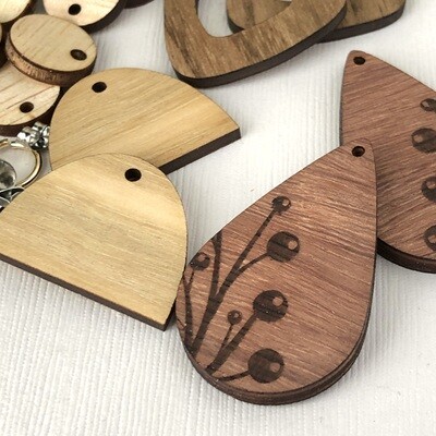 Wooden earring kit D