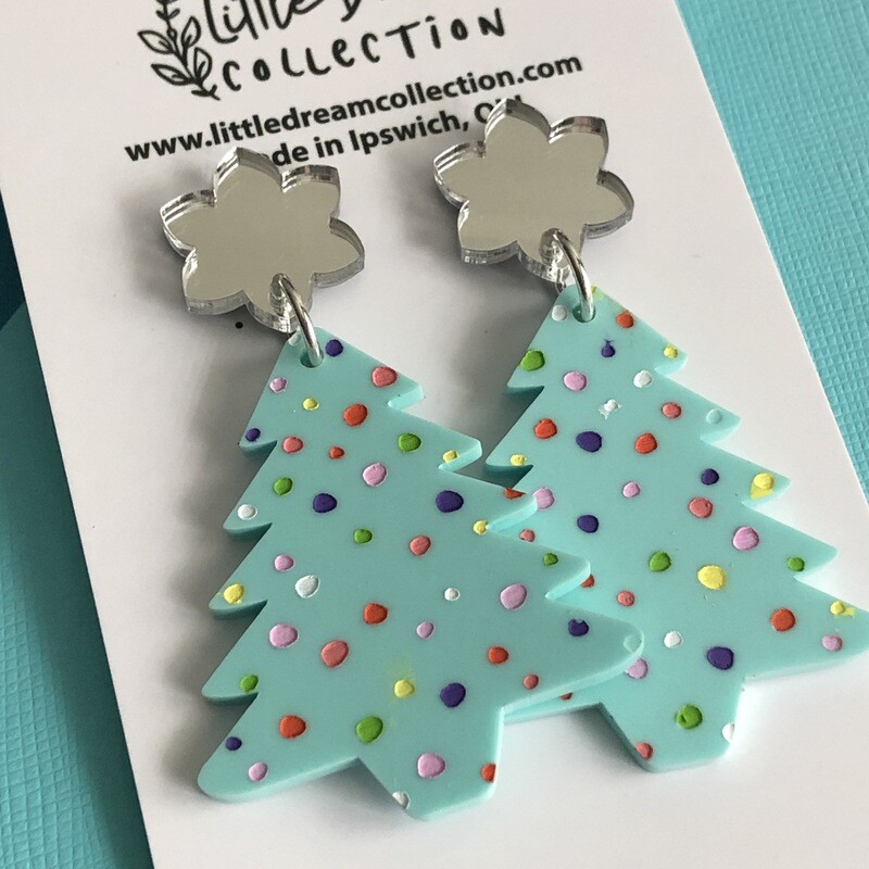 Mint dotty Christmas trees