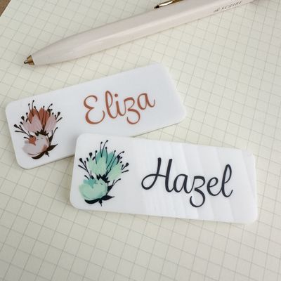 Personalised Name Badge Flower 1