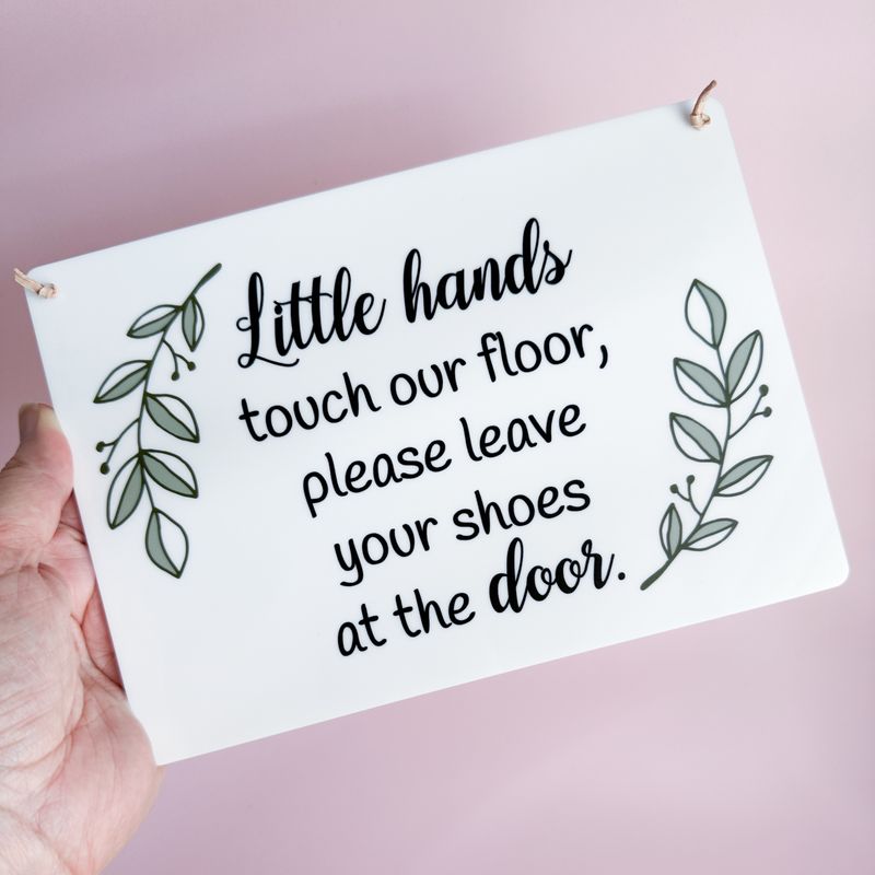 Little Hands Sign Printed Design
