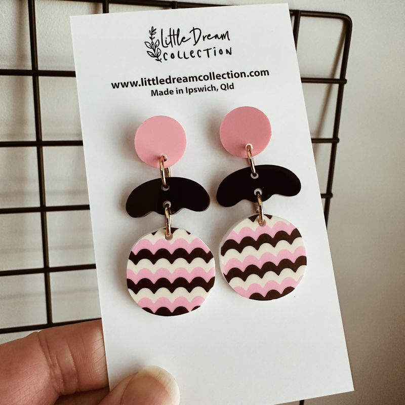 Pink and chocolate retro earrings