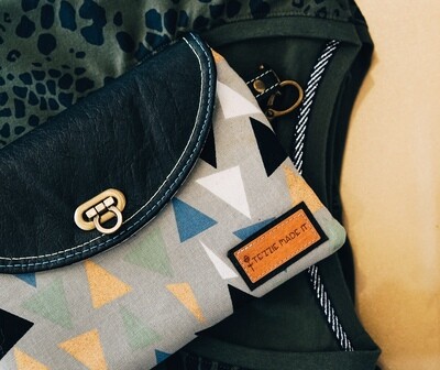 Sewing Labels, Tags and Buttons