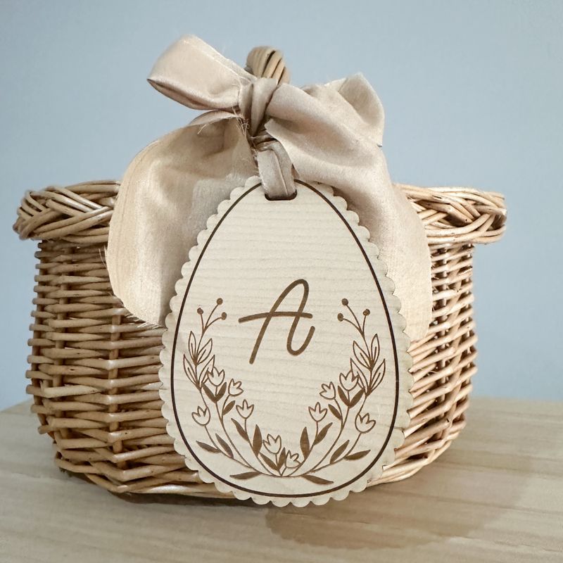 Personalised Wood Easter Basket Tag - scallop edged