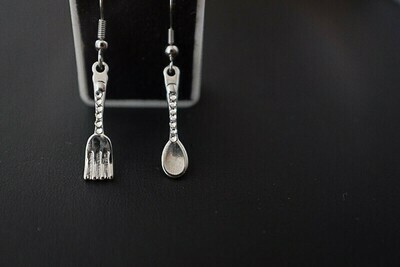 Aretes de Cubiertos Aretes de Cubiertos