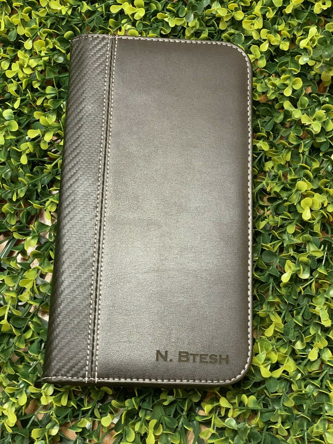 Porta Pasaporte y documentos de viaje en cuerina
