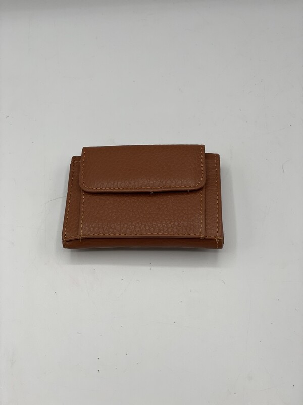 Monedero camel