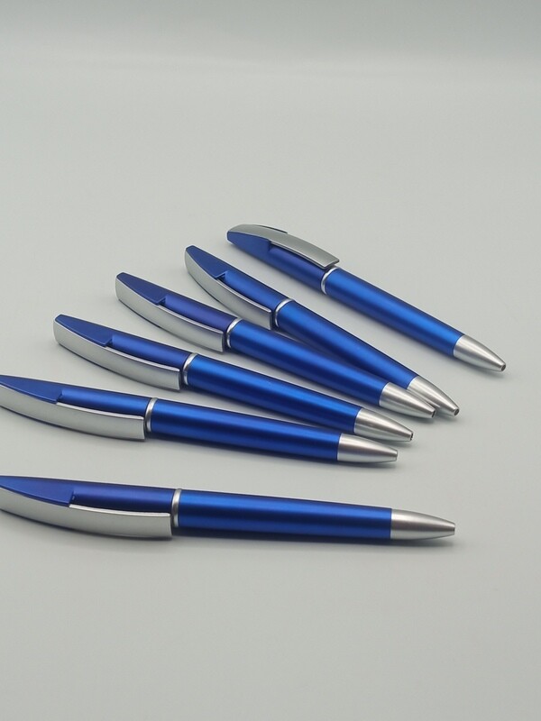 Pluma Azul