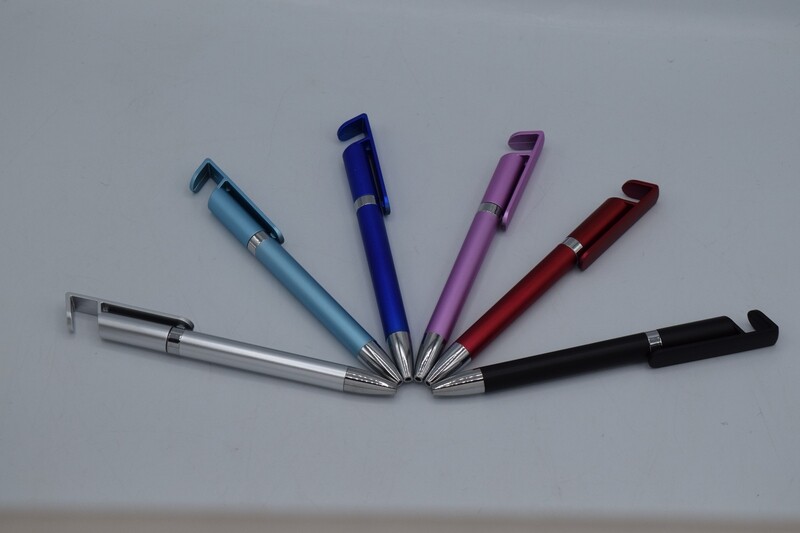 Pluma Plastica Sostenedor de Celular 
Precio por Docena
