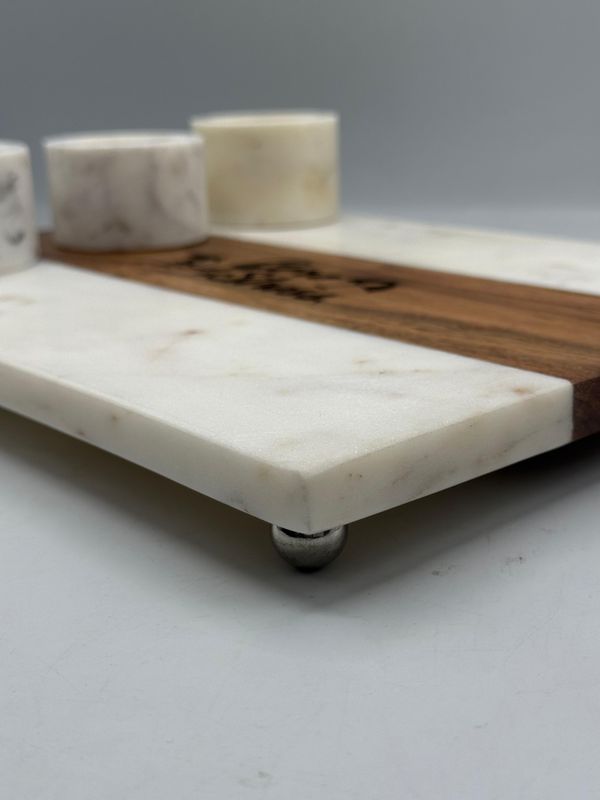 Tabla de Marmol con Madera y 3 envases