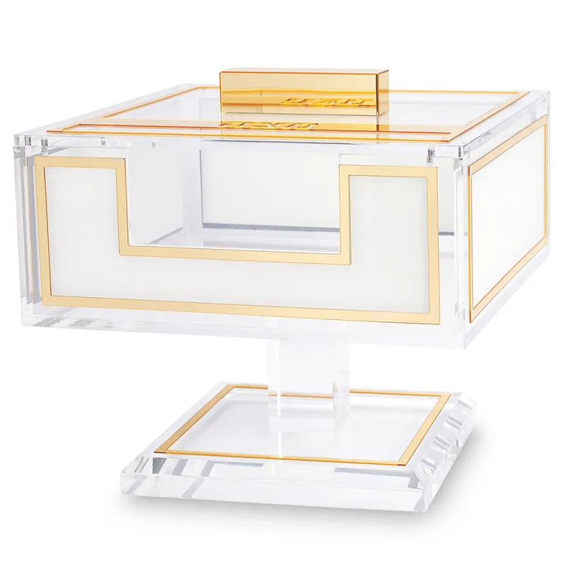 Caja para matza cuadrada en acrilico con dorado 22*22*20 cm