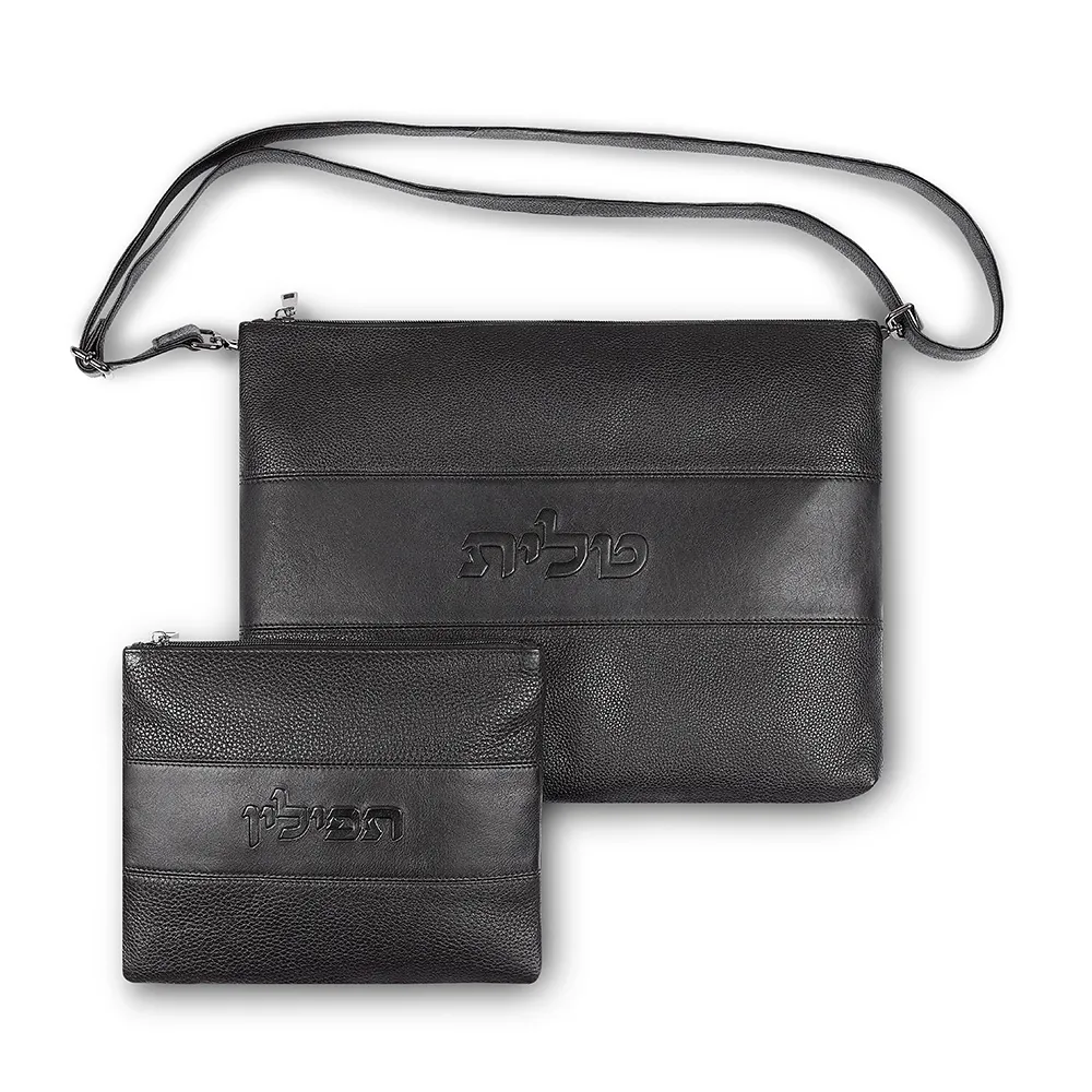 Set de Coracha en Cuero Negro  29x38 cm