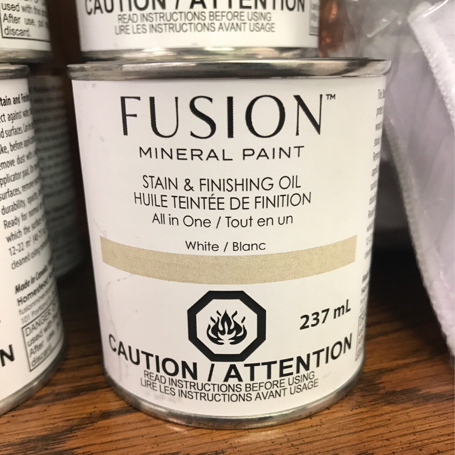 Fusion Stain White