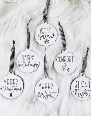 6 Piece Ornament Set