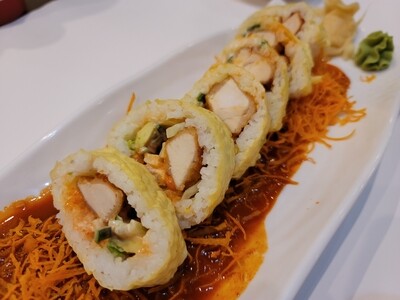 Spicy Tuna Karaage Roll